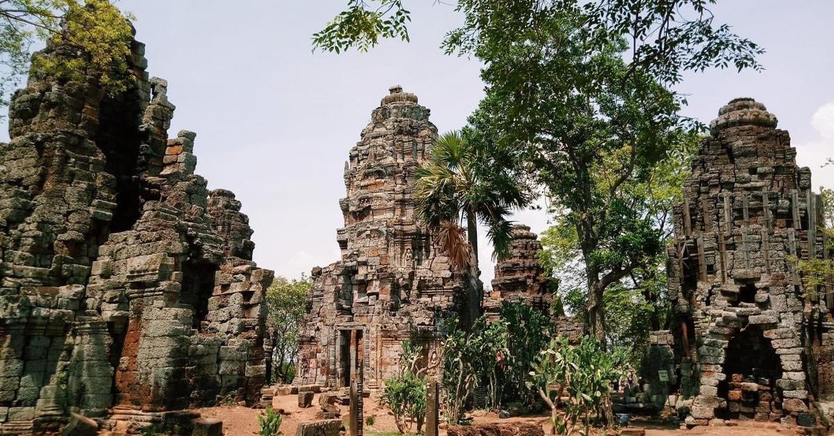 ប្រាសាទភ្នំក្រោម